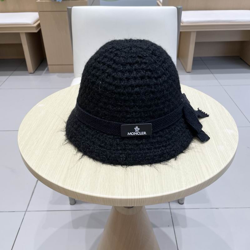 Moncler Hat (627)