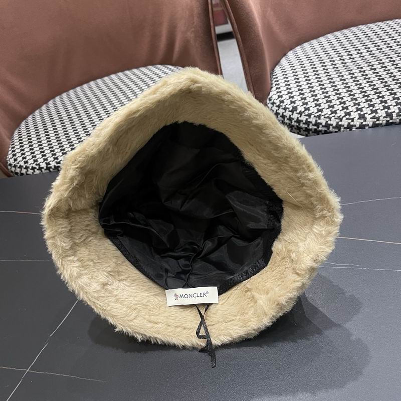 Moncler Hat (915)