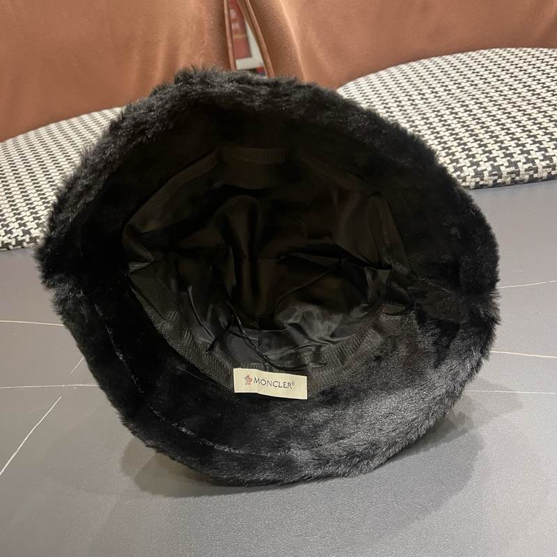 Moncler Hat (928)