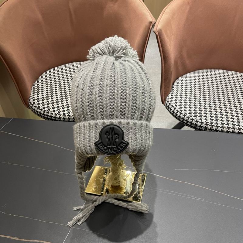 Moncler Hat (930)