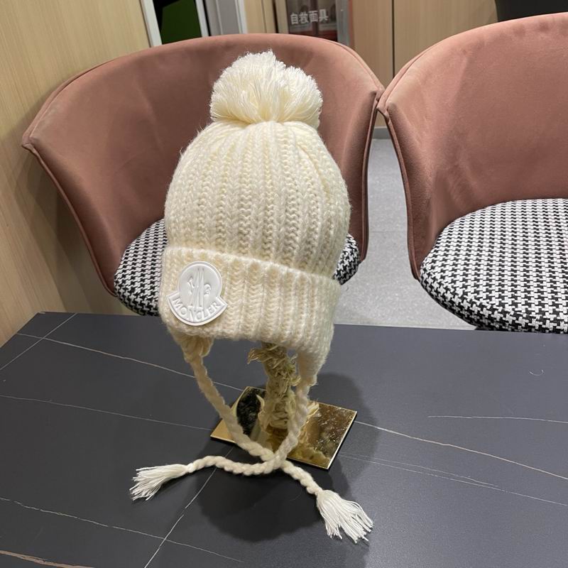 Moncler Hat (943)