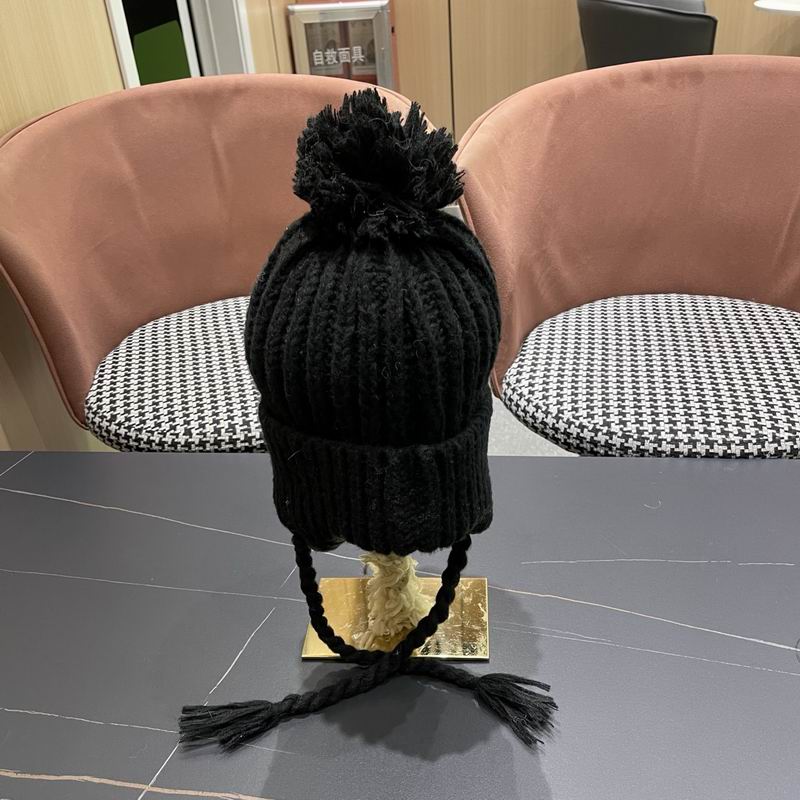 Moncler Hat (947)