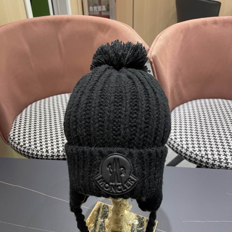 Moncler Hat (949)