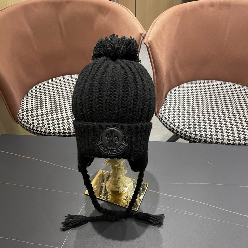 Moncler Hat (950)