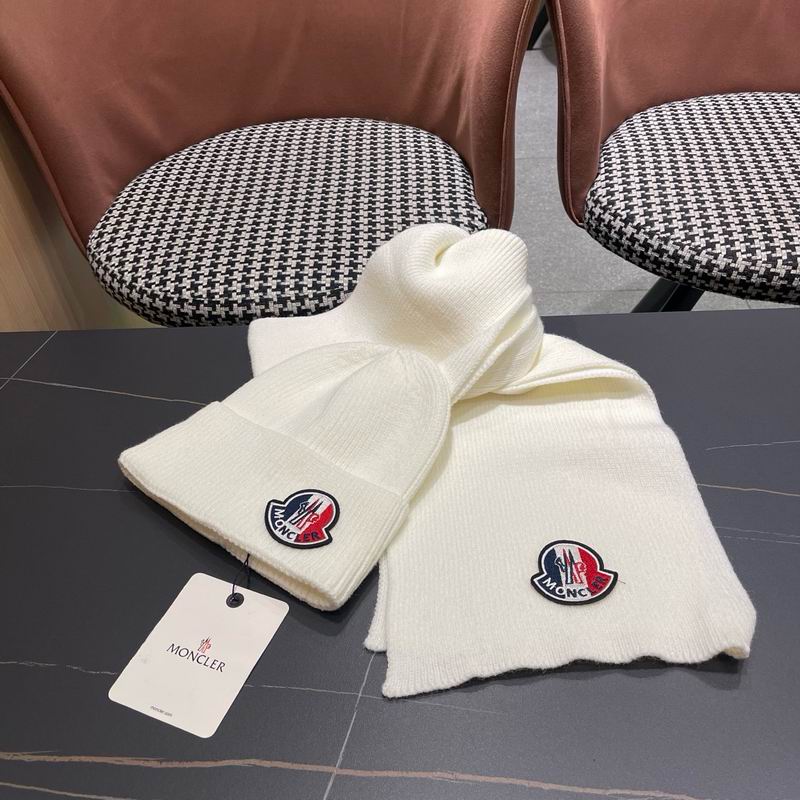 Moncler Scarf Hat (229)
