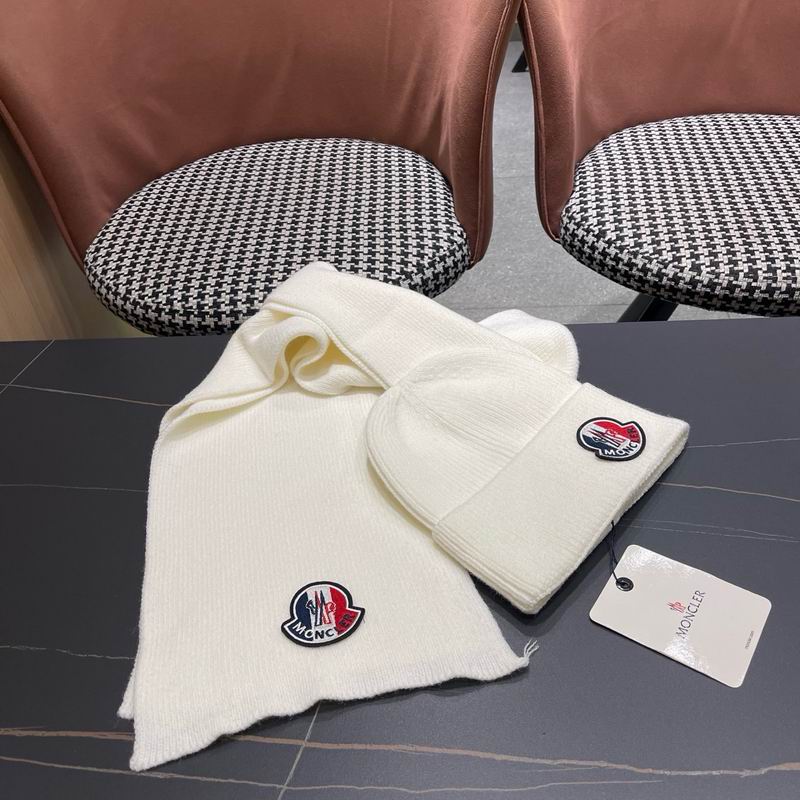 Moncler Scarf Hat (230)