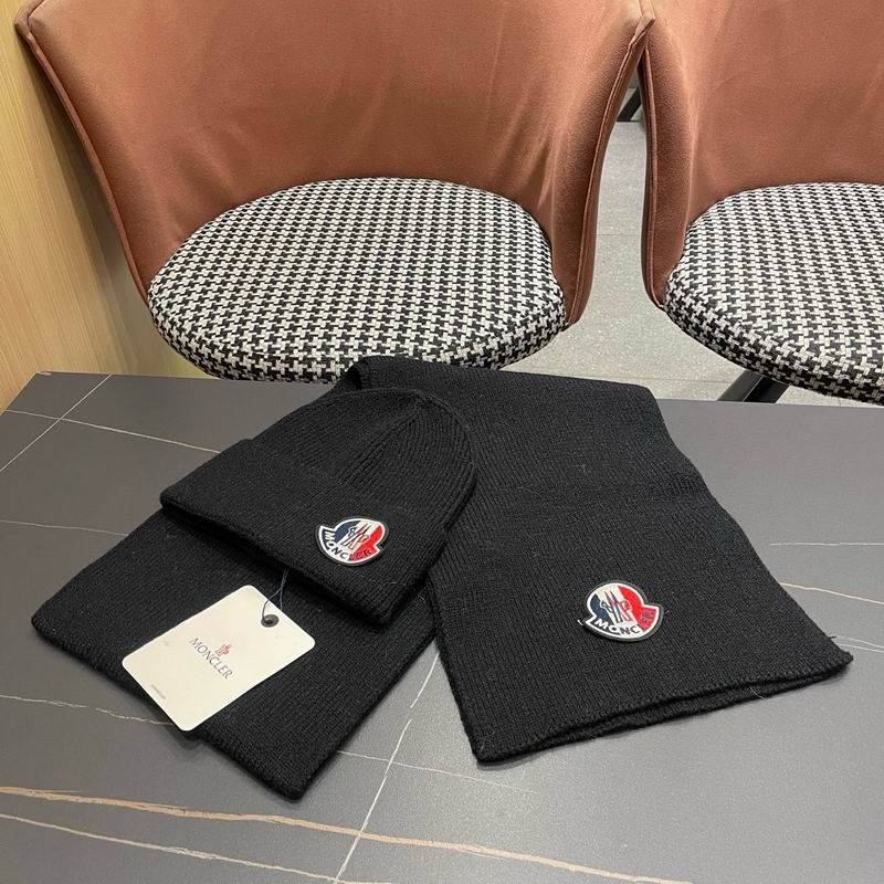 Moncler Scarf Hat (237)