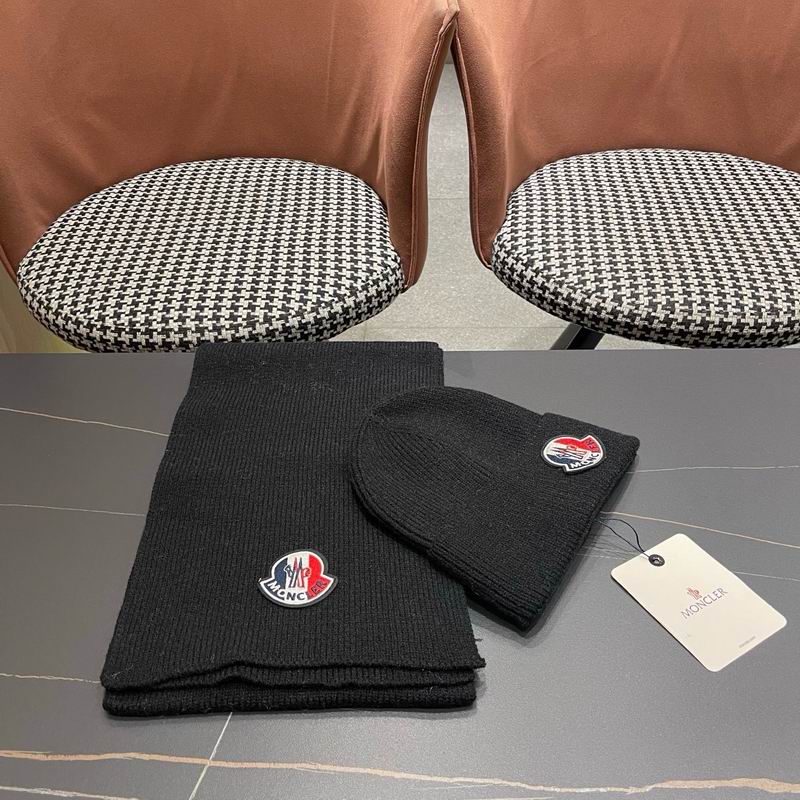 Moncler Scarf Hat (243)