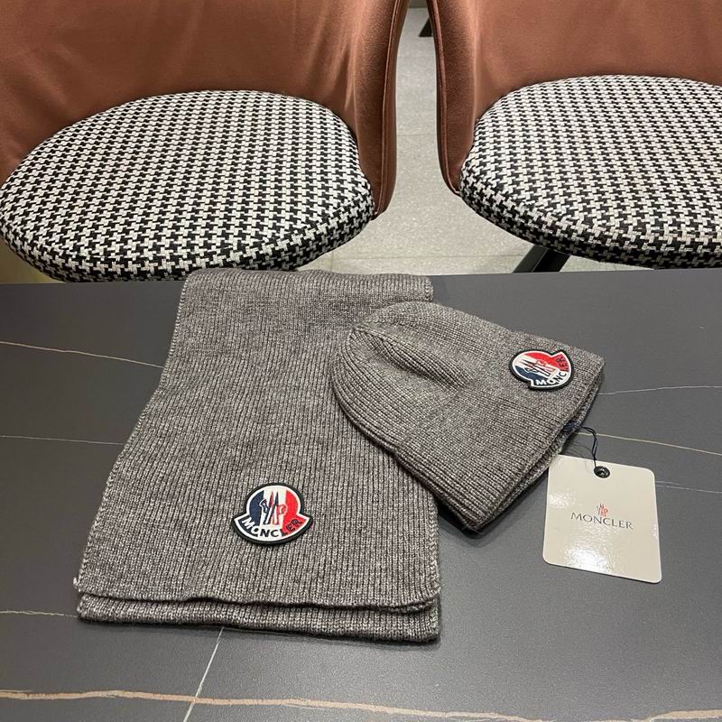 Moncler Scarf Hat (252)