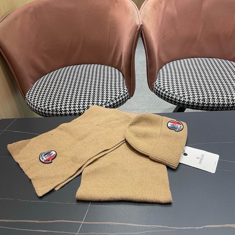 Moncler Scarf Hat (255)