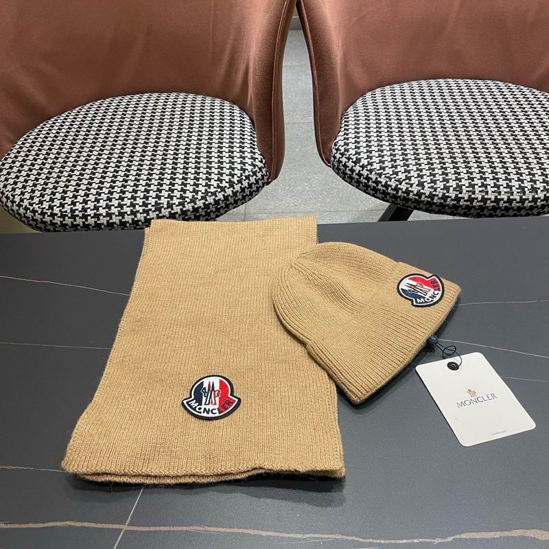 Moncler Scarf Hat (261)
