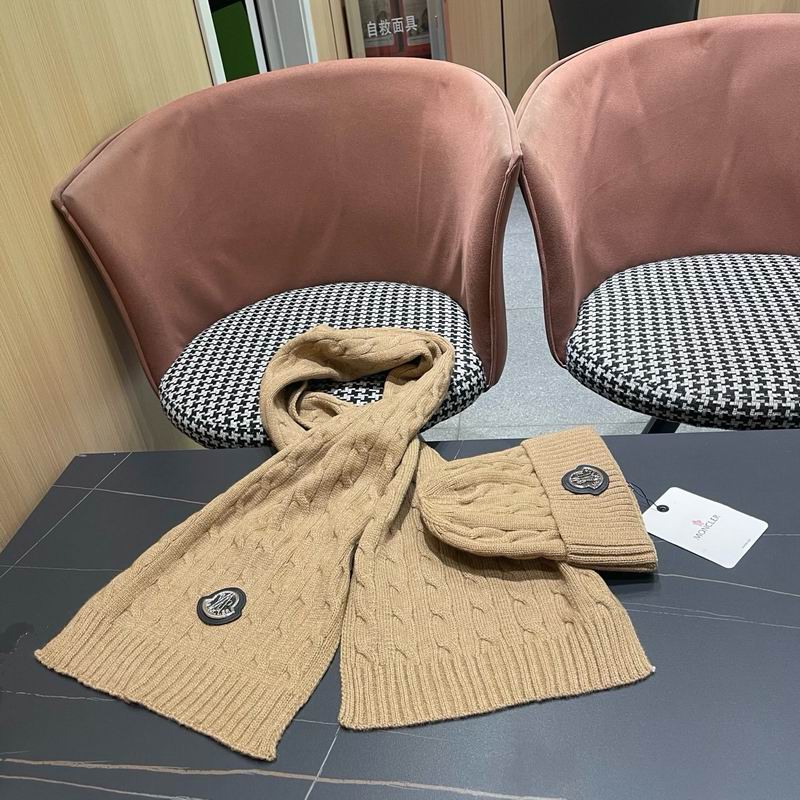 Moncler Scarf Hat (359)