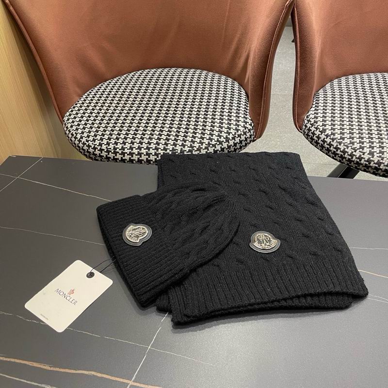 Moncler Scarf Hat (371)