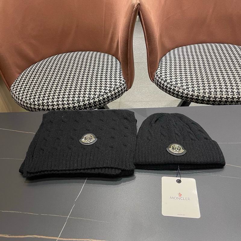 Moncler Scarf Hat (373)
