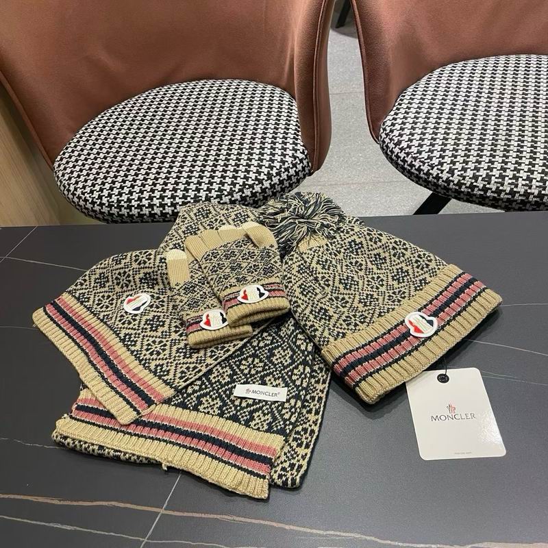 Moncler Scarf Hat Gloves (116)