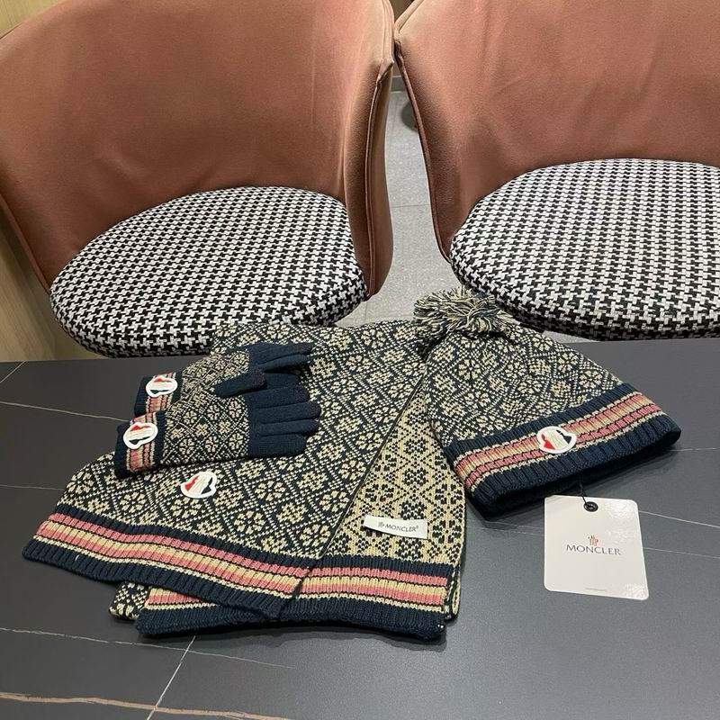 Moncler Scarf Hat Gloves (125)