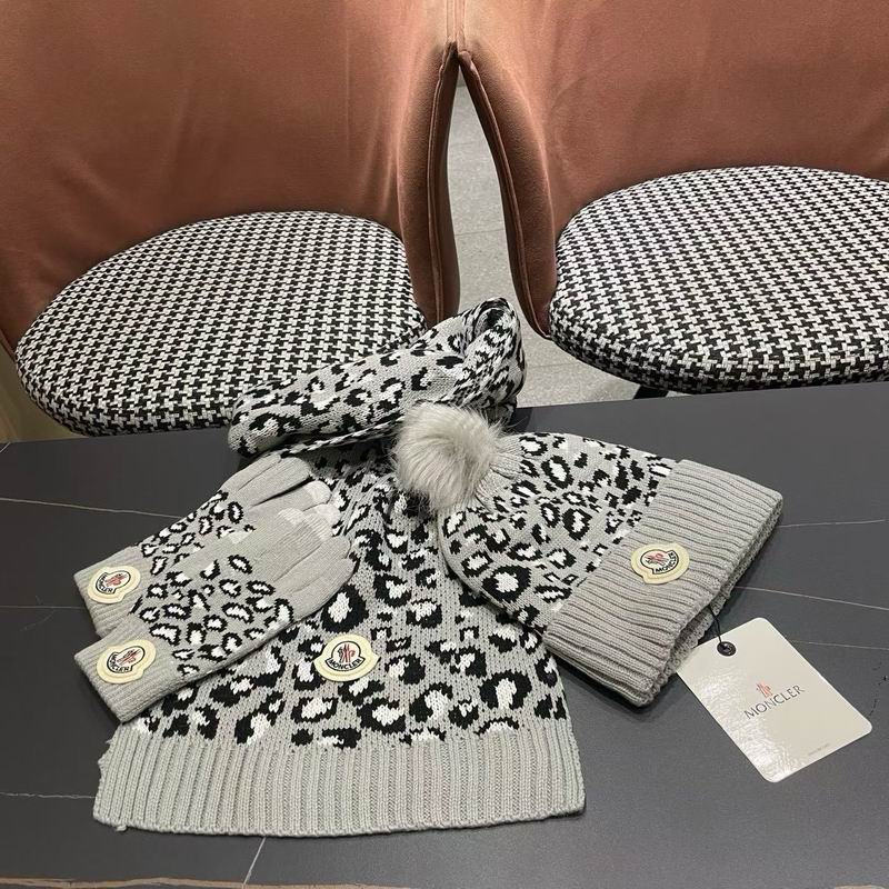 Moncler Scarf Hat Gloves (53)