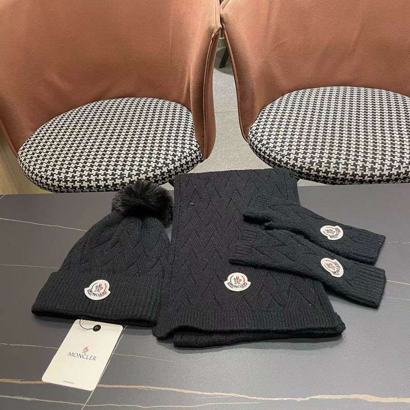 Moncler Scarf Hat Gloves (83)