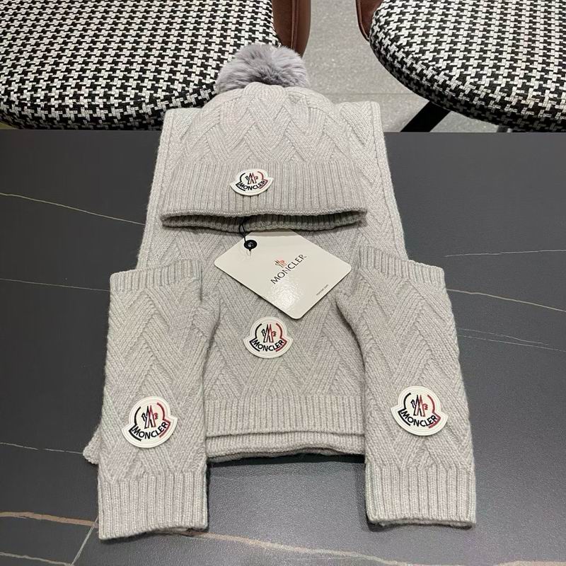 Moncler Scarf Hat Gloves (97)
