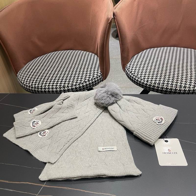 Moncler Scarf Hat gloves (84)