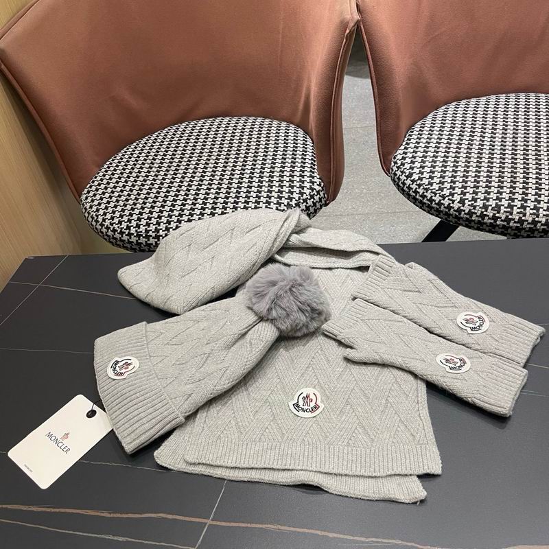 Moncler Scarf Hat gloves (87)