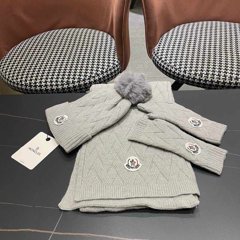 Moncler Scarf Hat gloves (90)