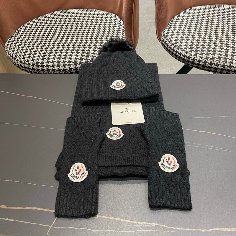 Moncler Scarf Hat gloves (95)