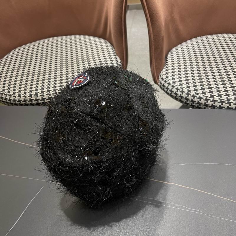 Moncler beret (13)