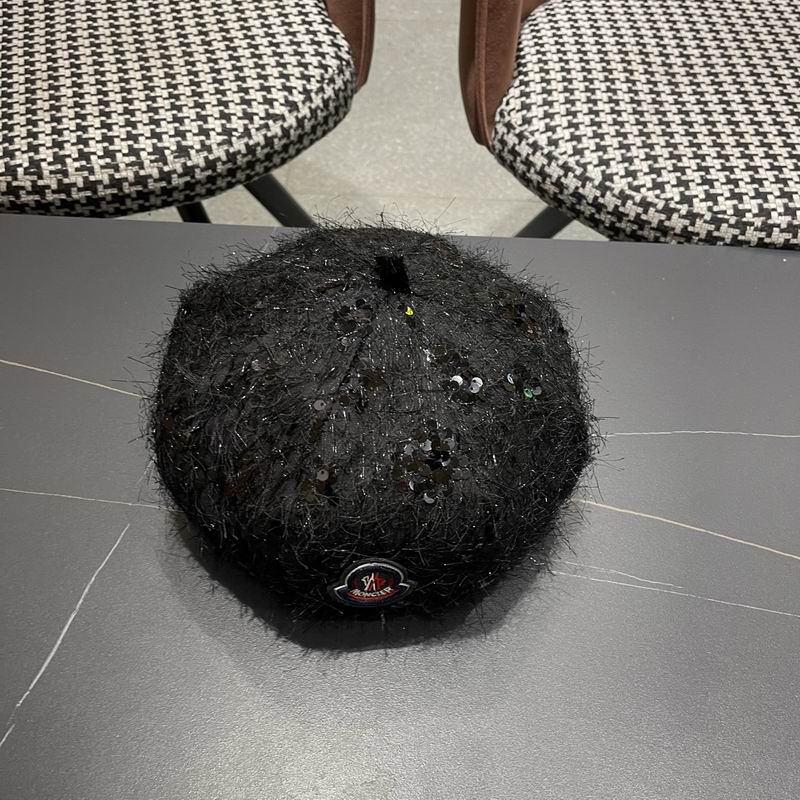 Moncler beret (18)