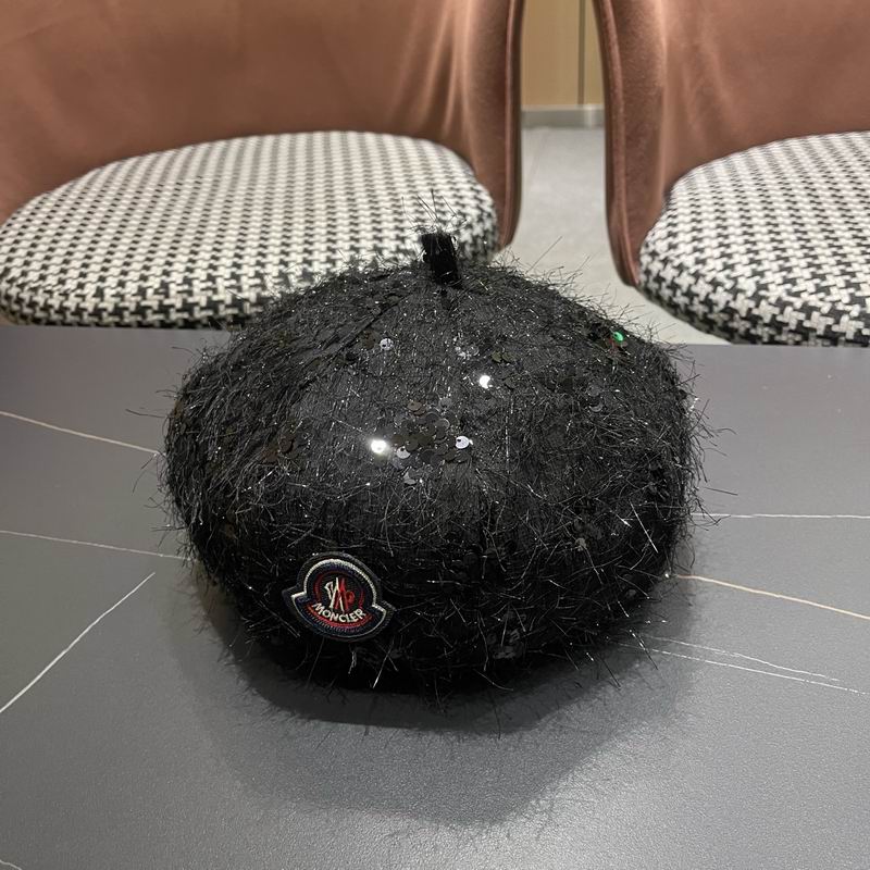 Moncler beret (20)
