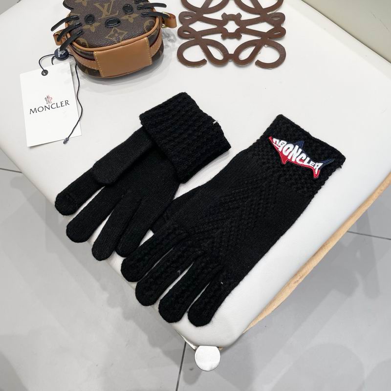 Moncler gloves 01 (16)