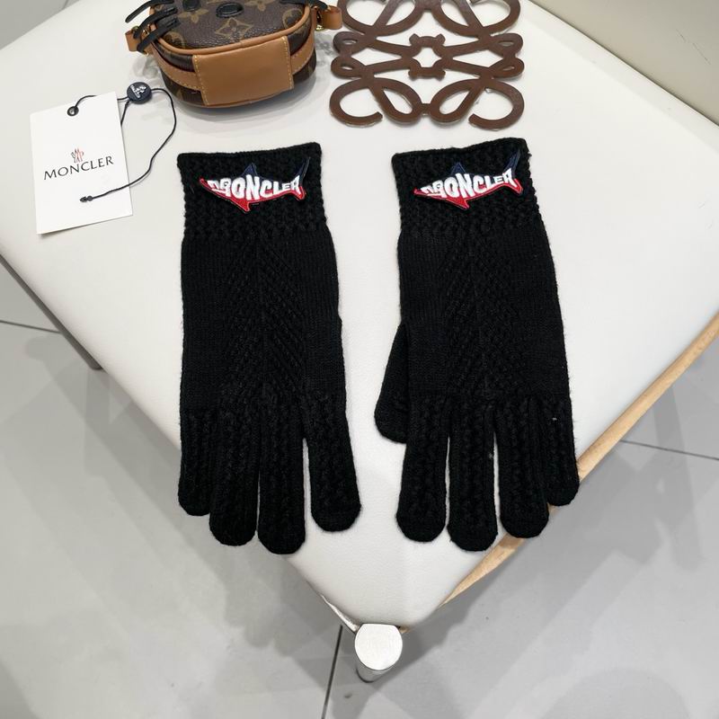 Moncler gloves 01 (18)