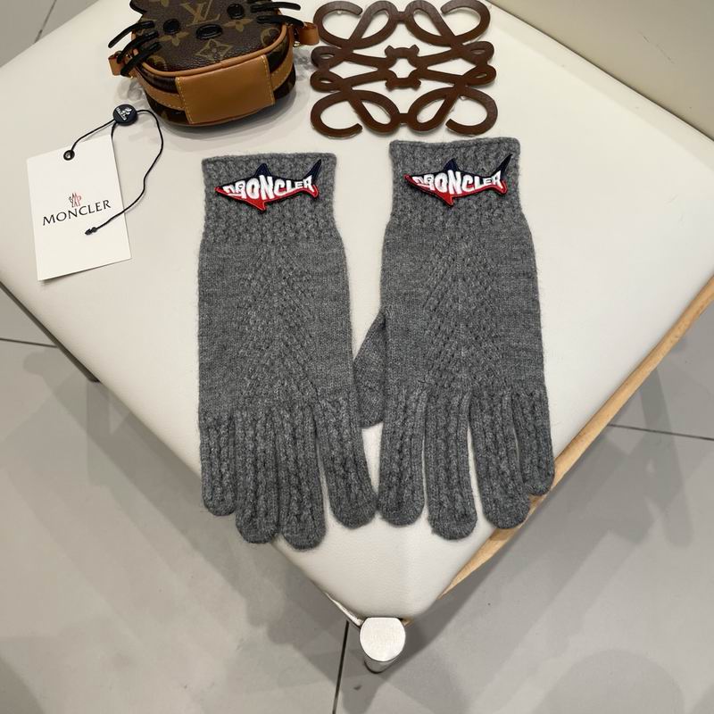 Moncler gloves 01 (26)