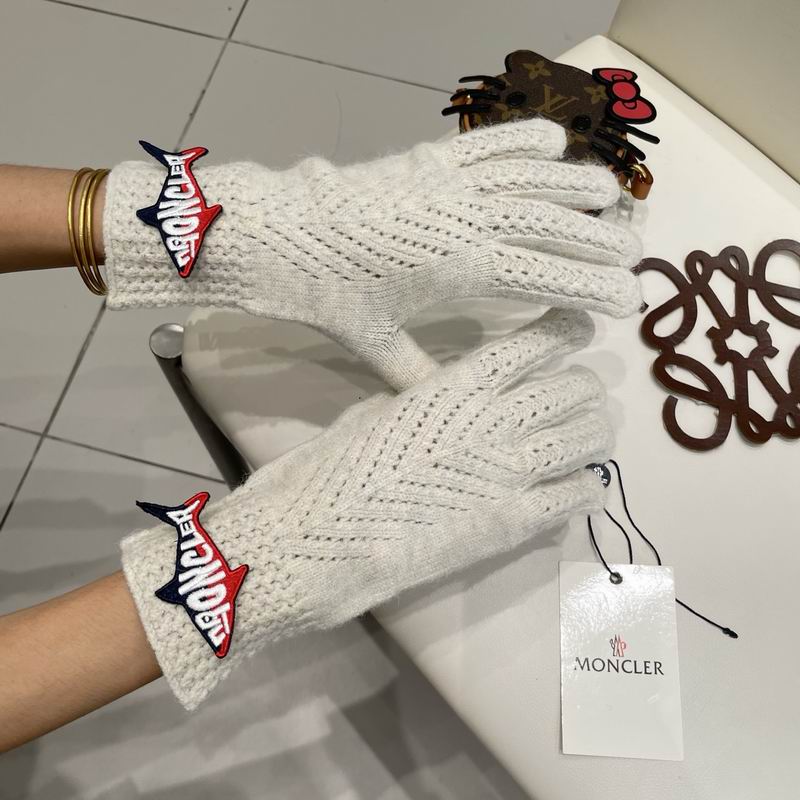 Moncler gloves 01 (3)