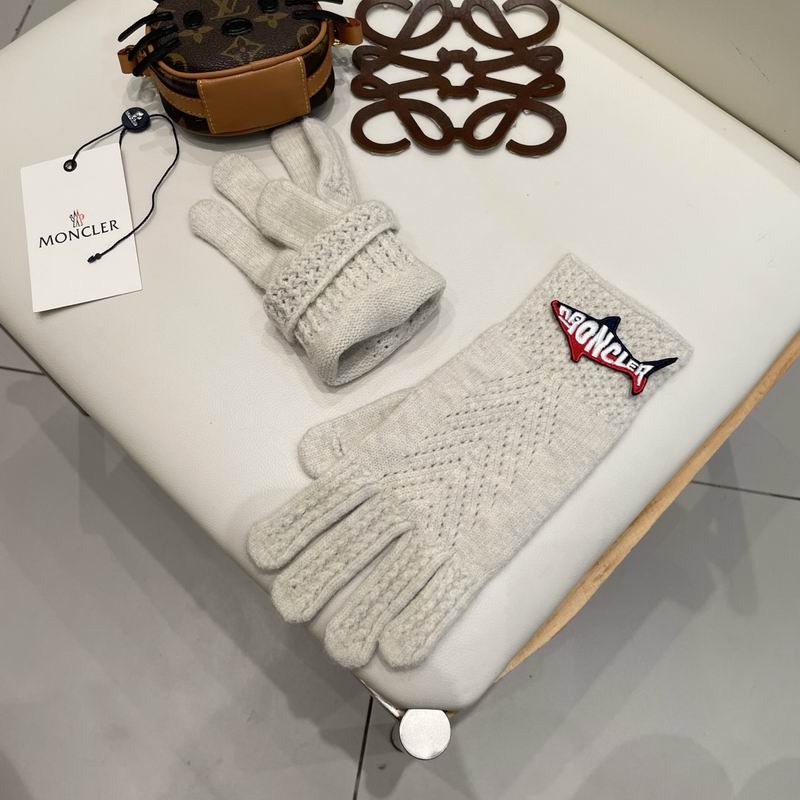 Moncler gloves 01 (6)