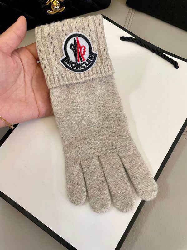 Moncler gloves 06 (15)