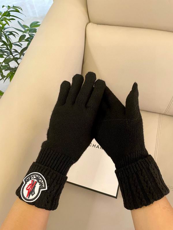 Moncler gloves 06 (22)