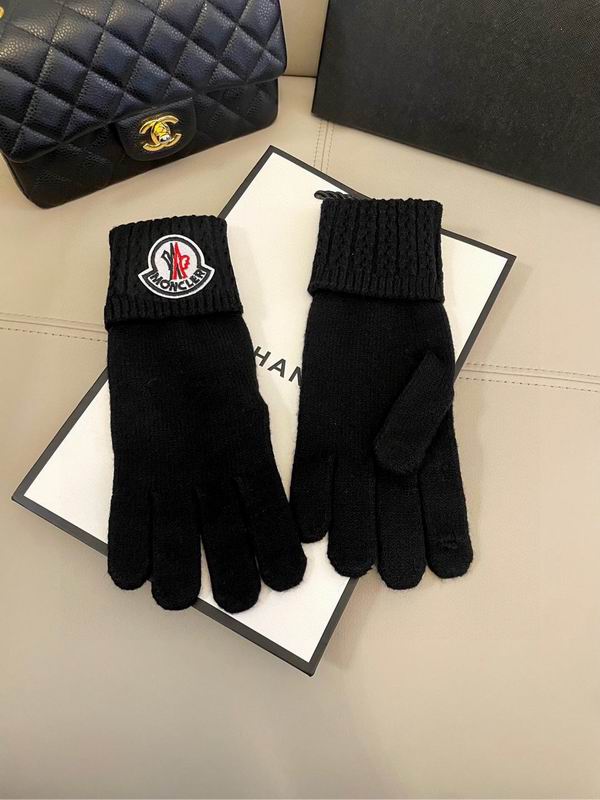Moncler gloves 06 (26)