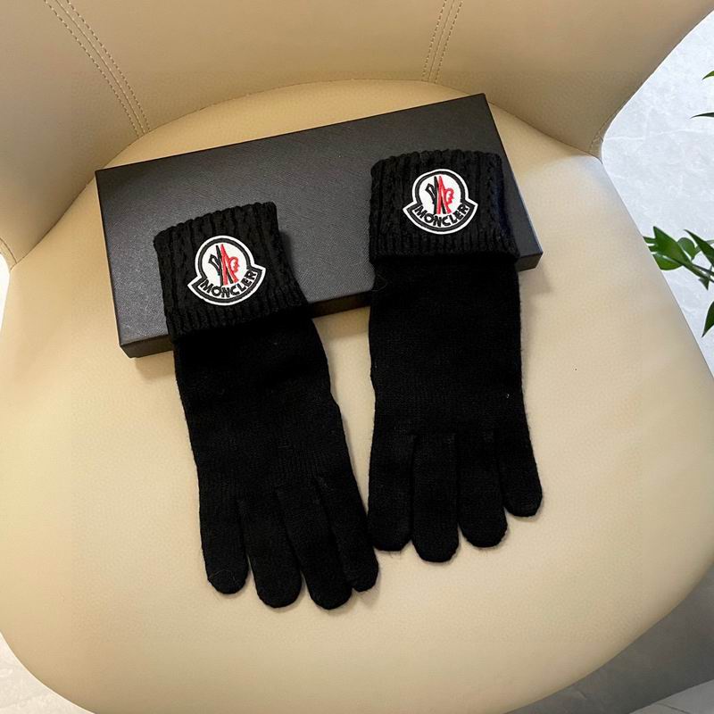 Moncler gloves 06 (28)