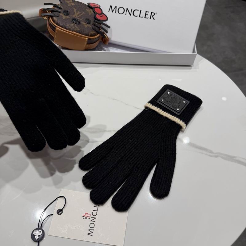 Moncler gloves 08 (1)