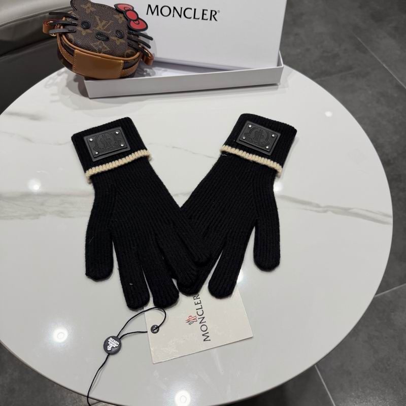 Moncler gloves 08 (4)