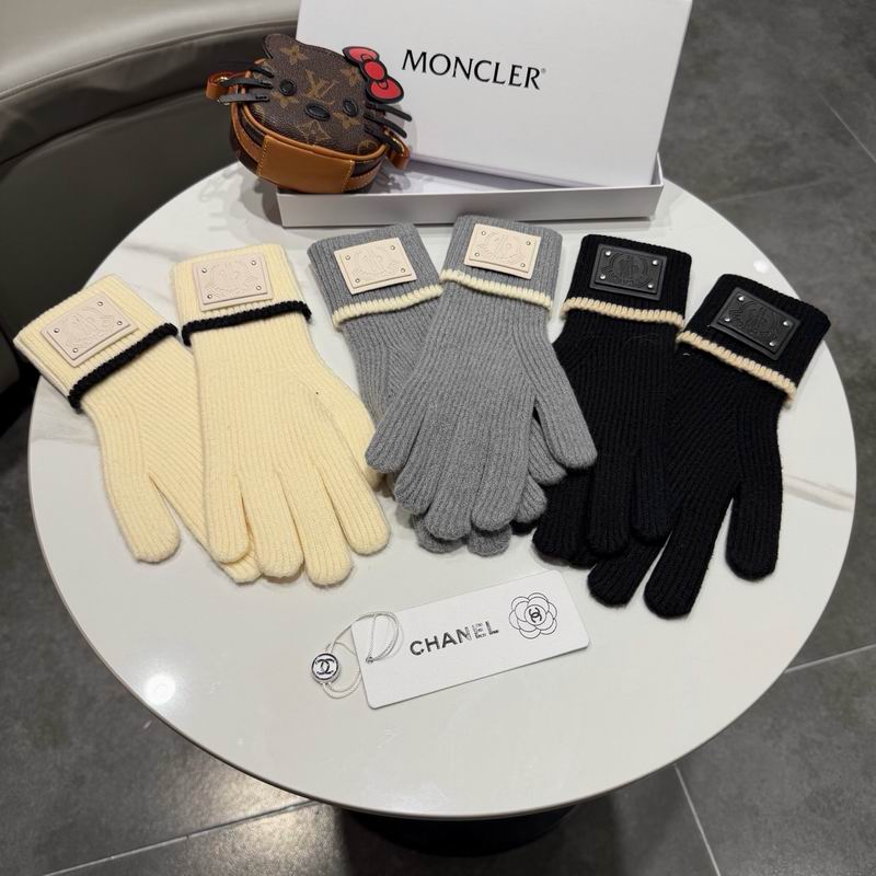 Moncler gloves 08 (5)