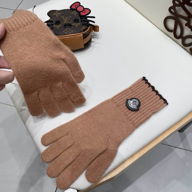 Moncler gloves 46 (20)