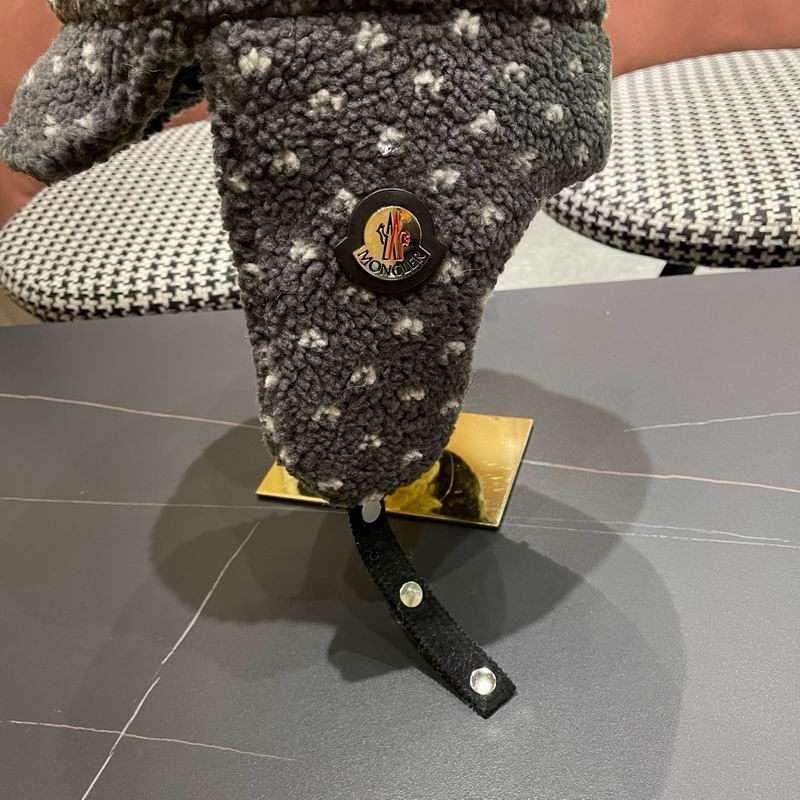 Moncler hat (1337)