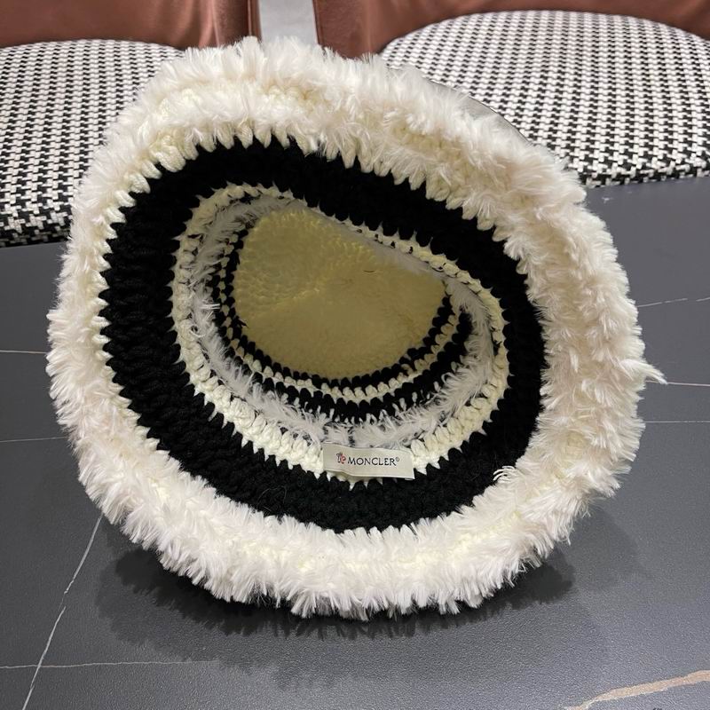 Moncler hat (1468)