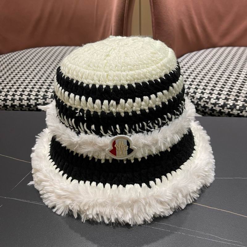 Moncler hat (1477)