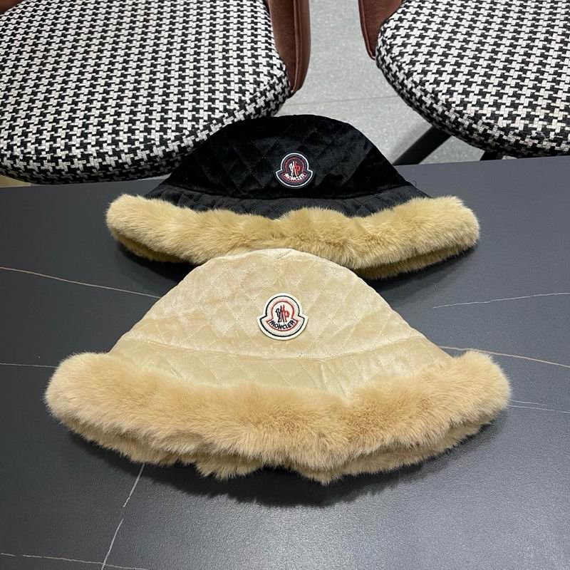 Moncler hat (1478)