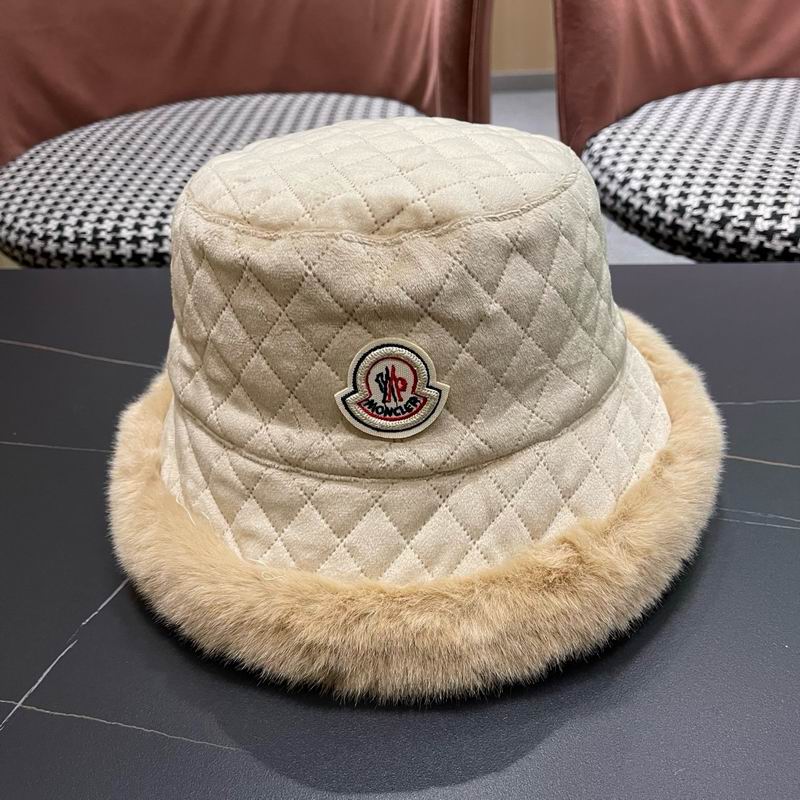 Moncler hat (1487)