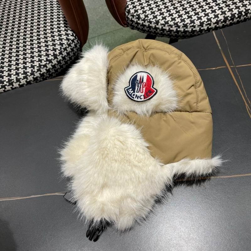 Moncler hat (1527)