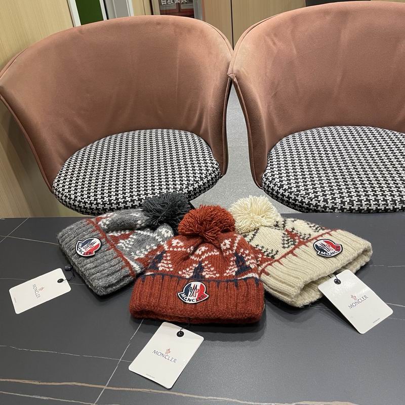 Moncler hat (2104)